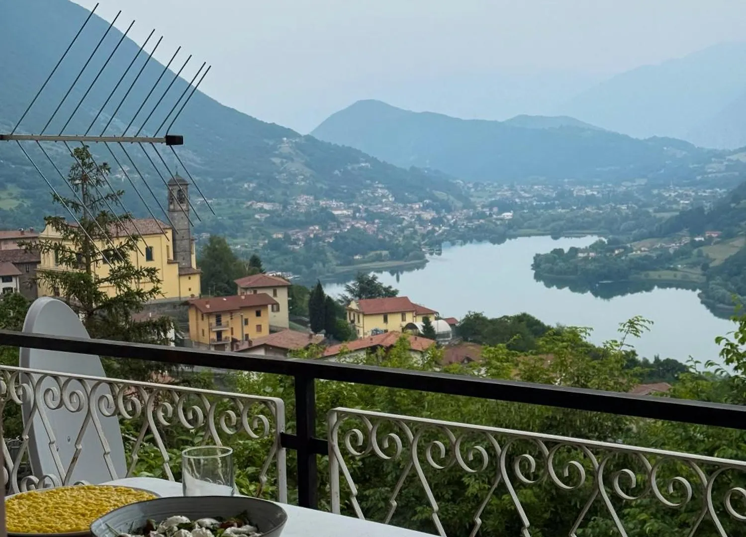 Casa Lago Lago Panoramic Apartment Ranzanico 0*,  Ιταλία